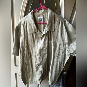 Men’s Breakwater dress shirt, size XXL